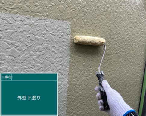 千葉市緑区の外壁塗装工事の外壁塗装作業の写真