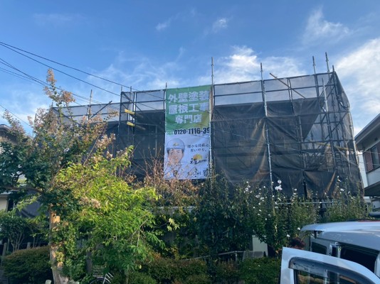 千葉市緑区の外壁塗装工事の足場写真